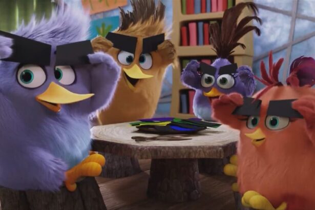 Cena de Angry Birds, filme inédito anunciado em chamada da Record TV