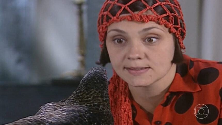 Catarina (adriana esteves) em cena da novela o cravo e a rosa - capítulo de 21 de abril