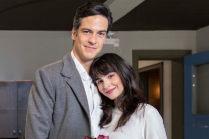 Mateus Solano e Valentina Herszage em cena de Quanto Mais Vida, Melhor!