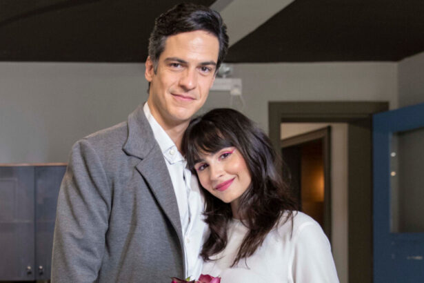 Mateus Solano e Valentina Herszage em cena de Quanto Mais Vida, Melhor!