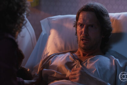 Vladimir brichta como neném em cena da novela quanto mais vida, melhor!
