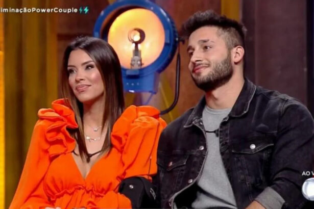 Ivy e Nandinho durante a noite de eliminação no Power Couple