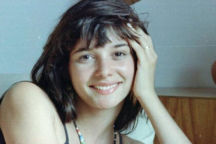 Daniella Perez sorrindo