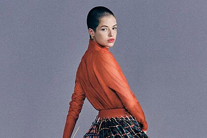 Agatha Moreira careca