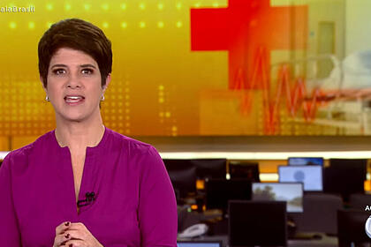 Mariana godoy na bancada do fala brasil