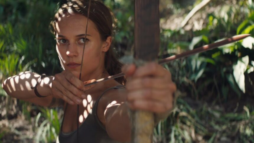 Trecho do filme Tomb Raider: A Origem, exibido pela TV Globo