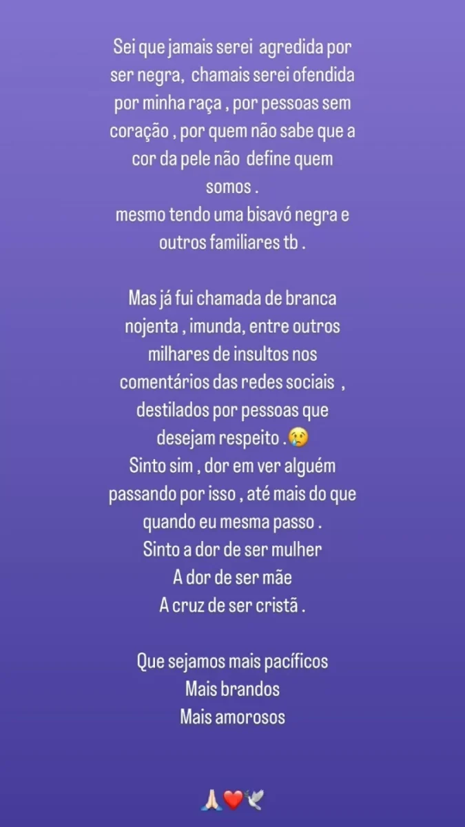 Texto de Karina Bacchi pedindo desculoas a Giovanna Ewbank