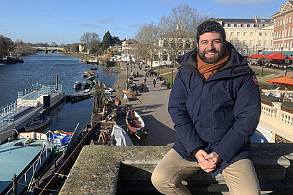 Rodrigo Carvalho em trecho do Globo Repórter direto de Londres