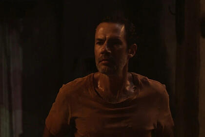 Solano (rafael sieg) em cena de pantanal