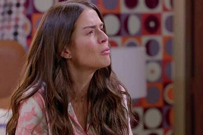 Personagem chorando em trecho do capítulo de vencer o desamor