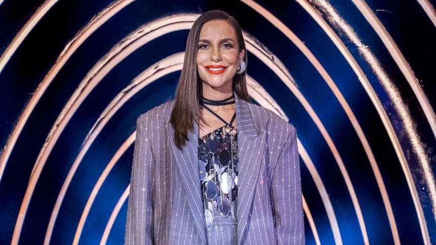 Ivete Sangalo no palco do The Masked Singer Brasil