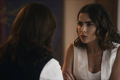 Jade picon, como chiara, em trecho da novela travessia
