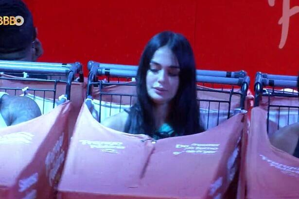 Larissa pálida na Prova do Líder de Resistência do BBB 23