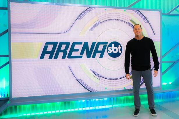 Benjamin Back apresenta o Arena SBT nesta segunda-feira (13)