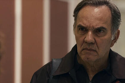 Ator humberto martins, como o personagem guerra, em trecho da novela travessia