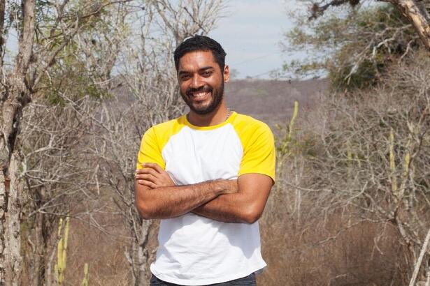Thomás Aquino pode ser protagonista de Guerreiros do Sol, nova novela do Globoplay