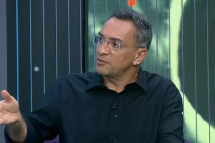 Maurício Noriega participando de um programa do SporTV