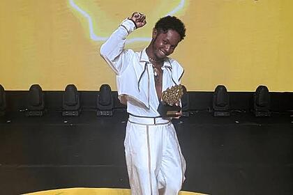 Ator premiado no teatro reforça elenco de Fuzuê, na TV Globo