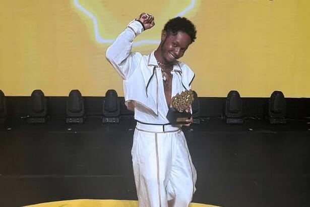 Ator premiado no teatro reforça elenco de Fuzuê, na TV Globo