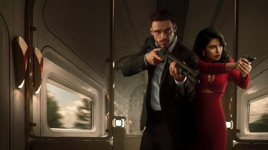 Protagonistas de Citadel, sucesso de audiência no Prime Video, em cena da série