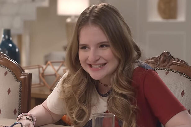 Sophia Valverde, em trecho da novela Poliana Moça