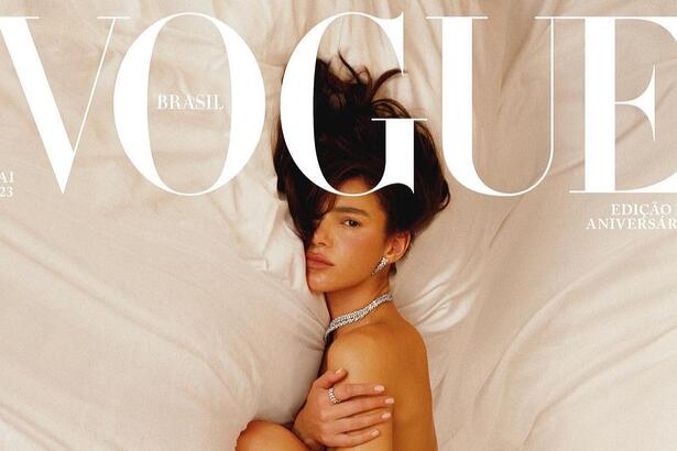 Bruna Marquezine aparece nua na capa da revista Vogue