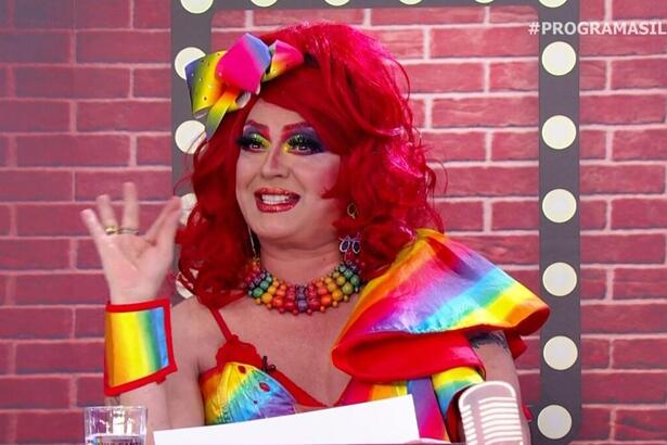 Dicesar montado de Drag queen no Programa Silvio Santos