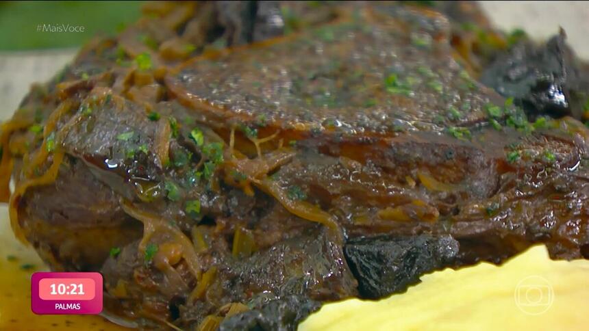 Ossobuco com molho de ameixa preparado por Ana Maria Braga no Mais Você