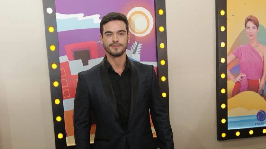 Sidney Sampaio nos bastidores da novela Topíssima