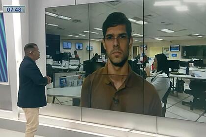 Evenilson Santana conversa com o jornalista Álvaro Vilarrim da redação da TV Guararapes no Balanço Geral Manhã PE