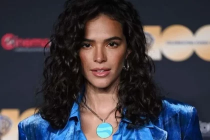 Bruna Marquezine nos bastidores de divulgação do filme Bruna Marquezine