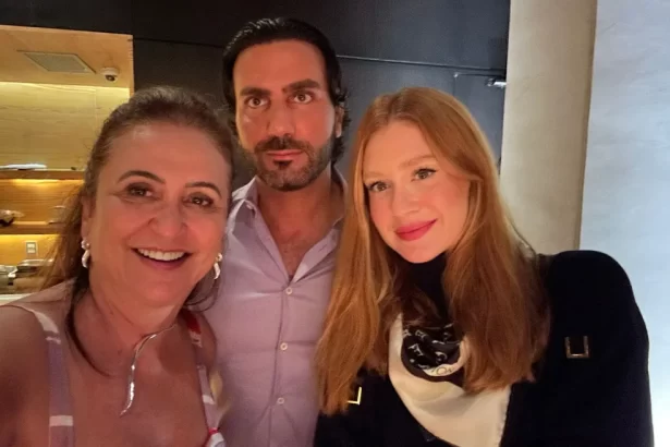 Marina Ruy Barbosa Karia Abreu e Abdul Fares durante jantar
