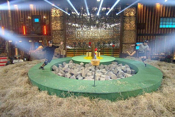Imagens da Prova na noite de estreia do A Fazenda 15