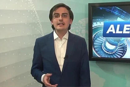 Dudu camargo em trecho da estreia do alerta news, na astral tv