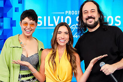 Gabriel o Pensador e Kell Smith, ao lado de Patricia Abravanel, no Programa Silvio Santos