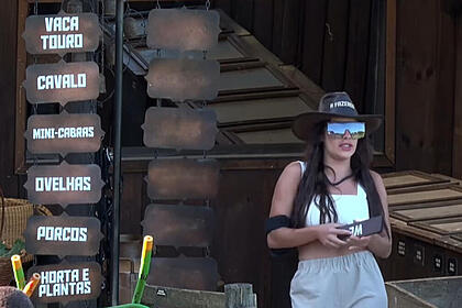 Jaquelline durante a delegação das atividades em A Fazenda 15