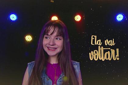 Sophia Valverde na chamada da reprise de As Aventuras de Poliana