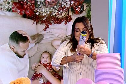 Fabíola Reipert abre confetes no chá revelação do filho de Neymar na TV