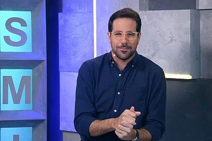 Paulo Mathias no cenário do Morning Show