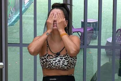 Fernanda chorando na academia do BBB 24