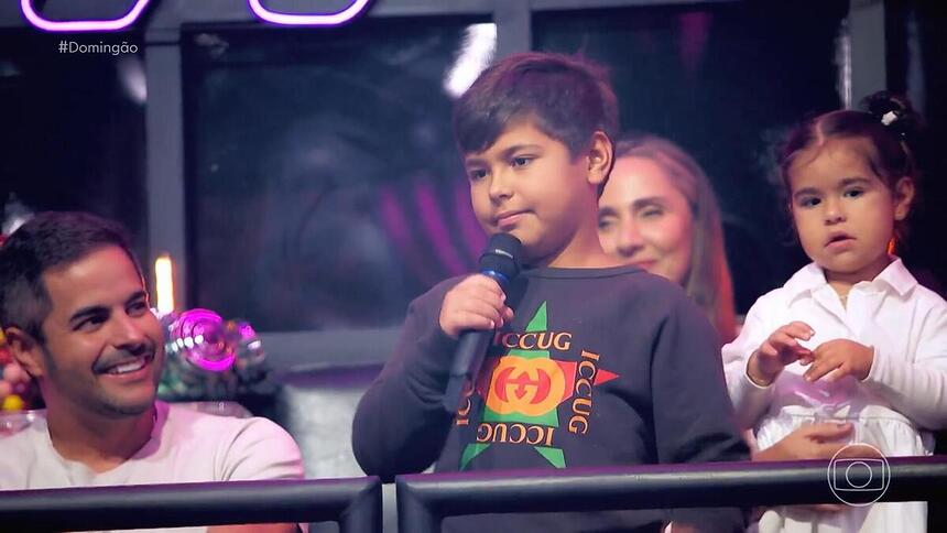 Henry, filho de Simone Mendes, no Domingão
