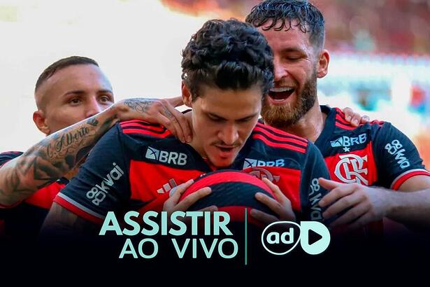 Jogadores do Flamengo na arte onde assistir ao jogo Flamengo x Madureira, pelo Cariocão