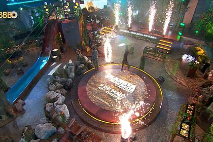 Cenário da festa do top 5 do BBB 24