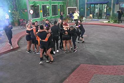 Novos donos chegam na Vila do A Grande conquista 2