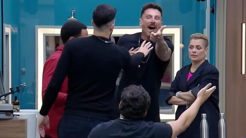 Guipa e Buno em treta generalizada em A Grande Conquista