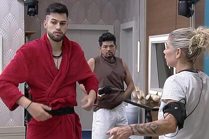 Kaio, hideo e cátia na cozinha de a grande conquista