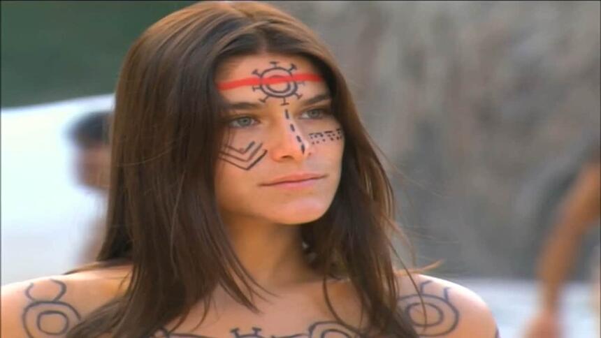 Priscila Fantin como a protagonista de Alma Gêmea