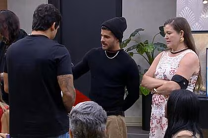 Lucas de albú triste, após sortear bolacha x e fica fora da prova dos donos do a grande conquista