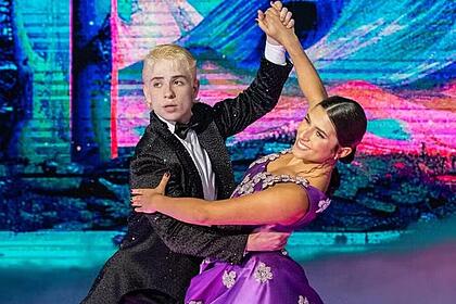 Juliano Floss e Dani Duram na Dança dos Famosos