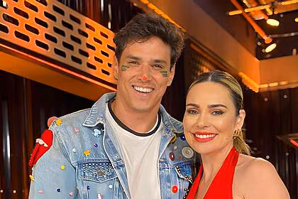 Bruno cardoso sorrindo ao lado de rachel sheherazade